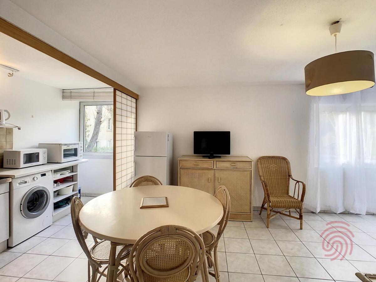 Appart F2 A Lamalou, Terrasse, Wifi, Animaux Acceptes, Proche Centre & Thermes - Fr-1-451-24 Екстериор снимка